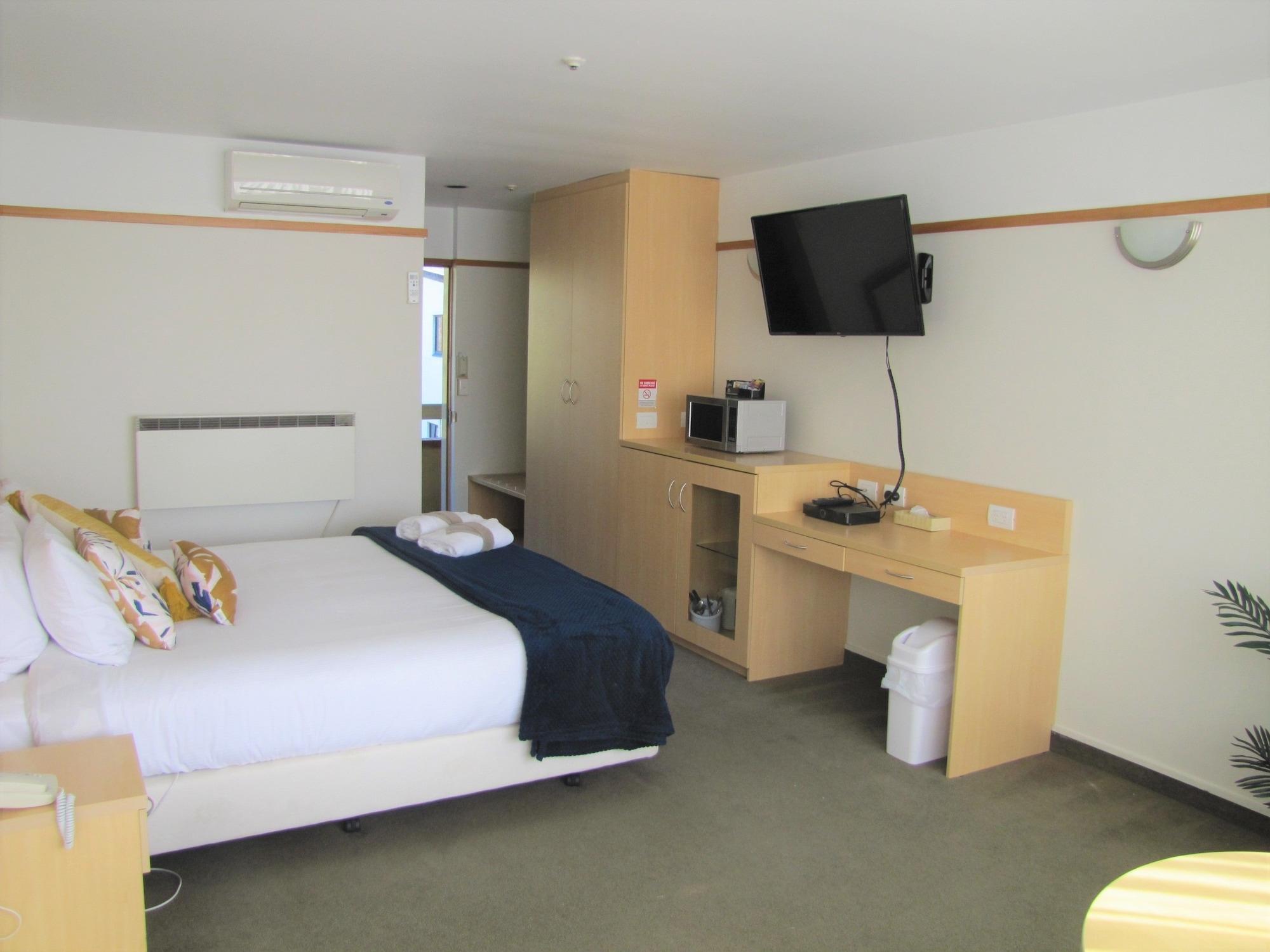 The Beachcomber Hotel نيلسون المظهر الخارجي الصورة