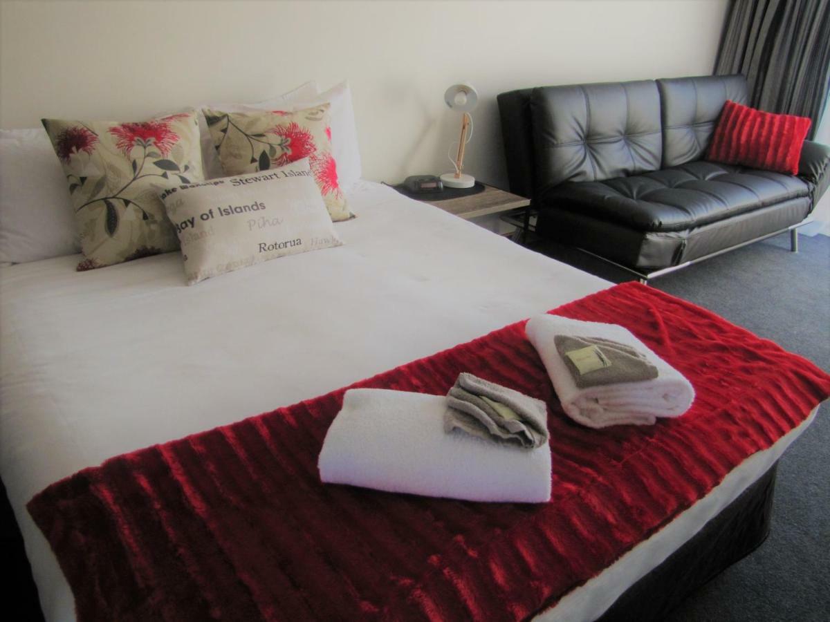The Beachcomber Hotel نيلسون المظهر الخارجي الصورة